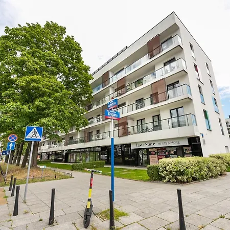 Powazki Modern Apartment
